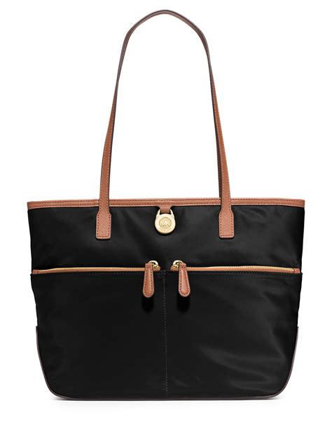 michael kors kempton medium pocket tote dimension